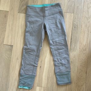 Grey lululemon capris workout pants